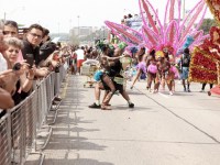 06caribana-parade-14