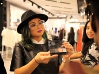 17mila-victoria-at-topshop-yorkdale