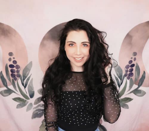 How Canadian Creator Jessii Vee Built a 2.6M YouTube Following